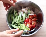友加里×地養卵★冷凍卵ユッケ風サラダ作り方3写真