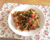 焼きそばにはミニトマト☆作り方4写真