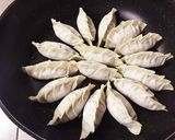 簡単にジューシー！手作り絶品餃子♪作り方4写真