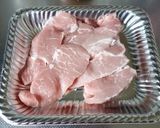 豚モモ肉のオニオンソ−スかけ作り方1写真