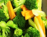 ごまドレで(卵・マヨなし)温野菜サラダ作り方1写真