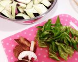 ご飯がススム♡ナスと豚肉の甘味噌炒め作り方2写真