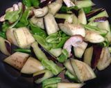 ご飯がススム♡ナスと豚肉の甘味噌炒め作り方6写真