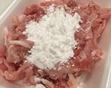 柔らか！お弁当にも☆豚細切れ肉で酢豚風☆作り方1写真