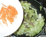 牛肉とキャベツとキムチの素の簡単野菜炒め作り方6写真
