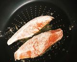 鮭とじゃがいものバター炒め作り方2写真