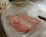 洗い物無し！袋1枚で簡単★しっとり鶏ハム作り方1写真