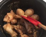 炊飯器で簡単♪手羽と卵の甘辛煮作り方2写真