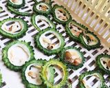 意外な美味さ！ゴーヤ丸ごと苦味なし素揚げ作り方2写真