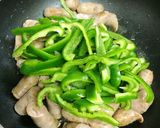 簡単♬ウィンナーときのこのケチャップ炒め作り方5写真