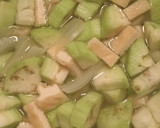 緑の茄子と♪玉葱♪薄揚げのお味噌汁♪作り方4写真