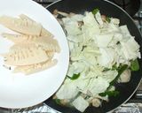 鶏もも肉・しめじ・筍・キャベツ野菜炒め煮作り方6写真