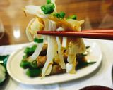 もやしとエリンギ油揚げのピリ辛なめ茸炒め作り方3写真