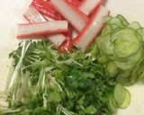 減塩低糖質カニカマとカイワレのサラダ作り方1写真
