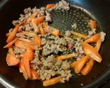 さやいんげんとひき肉の彩り炒め作り方3写真