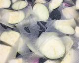 ツナとナスの味噌煮 ごはんがススムくん♪作り方1写真