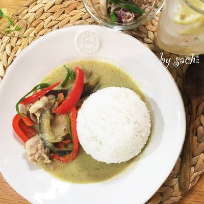 なすと鶏肉のグリーンカレー♪ by sachi825 【クックパッド】 簡単