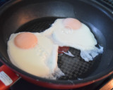 忙しい朝におすすめ！スーパー簡単目玉焼き作り方4写真