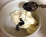 竹炭パウダーと生クリームで！自家製バター作り方6写真