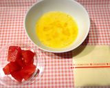 トマトとチーズのスクランブルエッグ☆作り方1写真