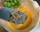 栄養満点♡枝豆しらすのしっとりだし巻き卵作り方1写真