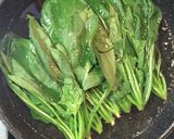 ほうれん草のクルミ胡麻和え作り方1写真