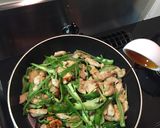 お父さんの味！鶏胸肉でチンジャオロース作り方4写真