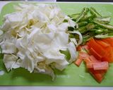 簡単！キャベツとししとうの甘辛蒸し作り方1写真