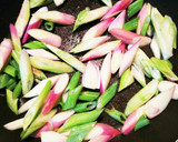 鶏がらで！ミニトマトと長ねぎのみそ卵炒め作り方4写真