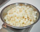 ストウブde梨のコンフィチュール〜私流作り方1写真