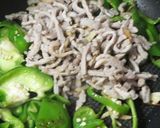 神楽南蛮やピーマン青唐と豚肉の細切り炒め作り方3写真