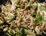 豚肉とパクチーのタイ風炒め作り方5写真