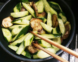 やみつき！きゅうりとなすの炒め野菜！作り方2写真