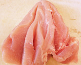 蒸し鶏と切り干し大根の梅しそおかか作り方1写真
