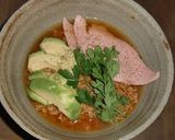 アボカド入りインスタントラーメンのランチ作り方4写真