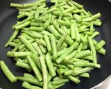 さやいんげんと豚肉のシンプル醤油炒め作り方1写真