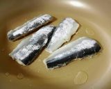 ◆マヨ七味♪サンマの照り焼きサンド◆作り方4写真