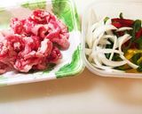 パプリカと牛肉のオイスターソース炒め作り方1写真