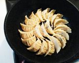 薫の黒にんにく➕チーズ餃子作り方5写真