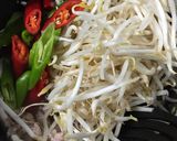 ひき肉ともやしと韓国唐辛子の辛味噌炒め丼作り方4写真