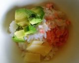 レモン爽やか♪アボカド鮭チーズおにぎり作り方2写真