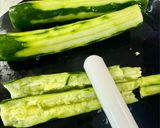 たたききゅうりとささみの梅しそ和え作り方1写真