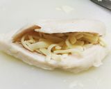 簡単セブンのサラダチキンチーズオムレツ作り方1写真