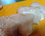 【大葉&とろ〜りチーズの鶏むねロール】♪作り方1写真