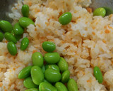鮭フレークと枝豆のずぼら混ぜご飯☆作り方1写真