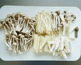 レンジで簡単☆ご飯のお供に・無限きのこ。作り方1写真