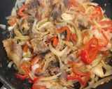 特売肉で贅沢♡マヨチーズカルビサンド作り方4写真