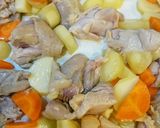 鶏とお芋のゴマ味噌炒め作り方6写真