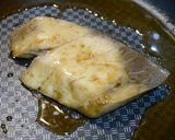 簡単！ブリの漬け焼き(ゆず醤油)作り方2写真