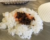 運動会練習ガンバッテーおにぎり♡作り方1写真
